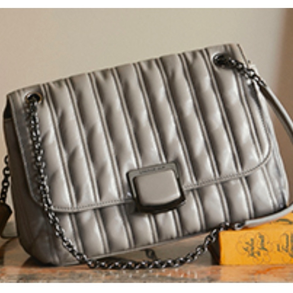Longchamp Brioche medium in turtlegrey